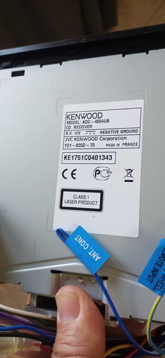 Când radio-casetofon auto Kenwood,nou
