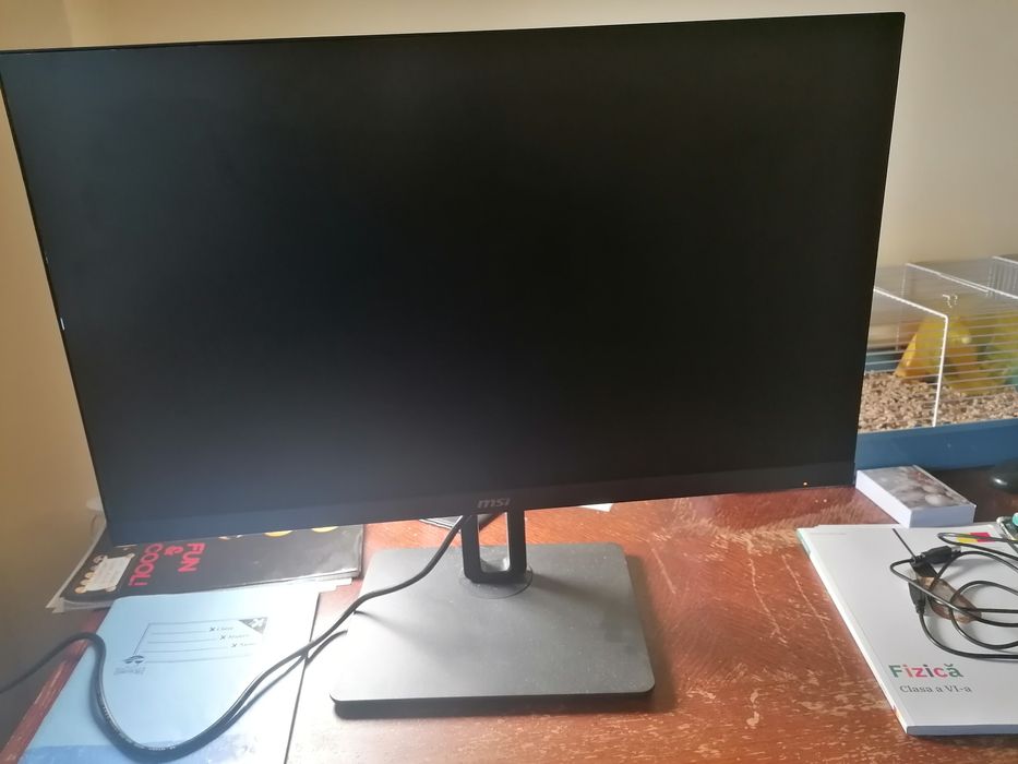 Monitor Msi, funcțional, ecran crăpat preț 100 lei