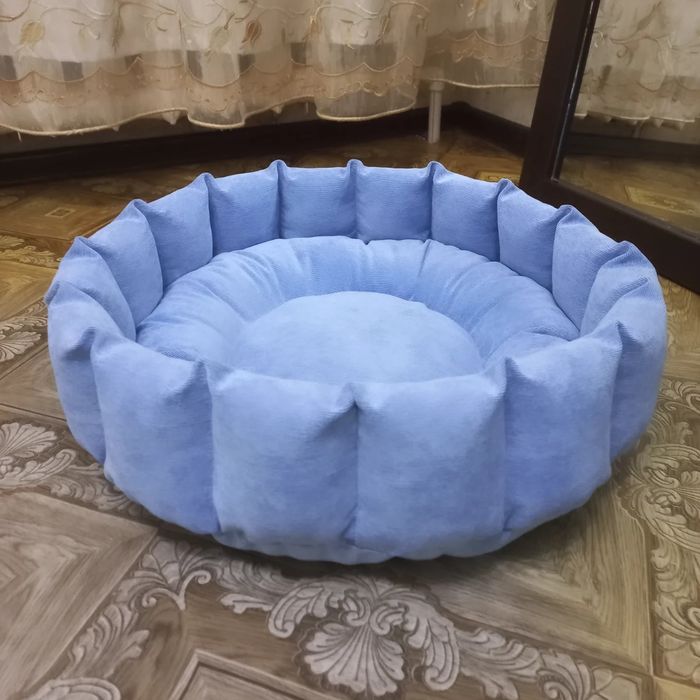 Лежанка для кошечки