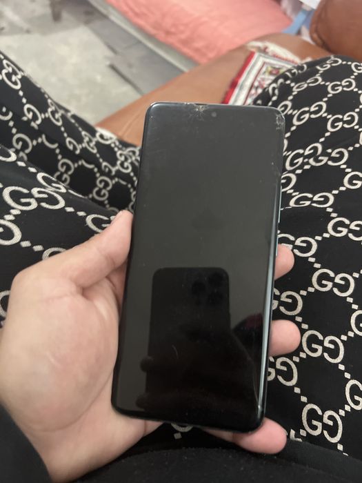 Honor 90  displey spart