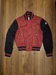 Geacă Moncler, S