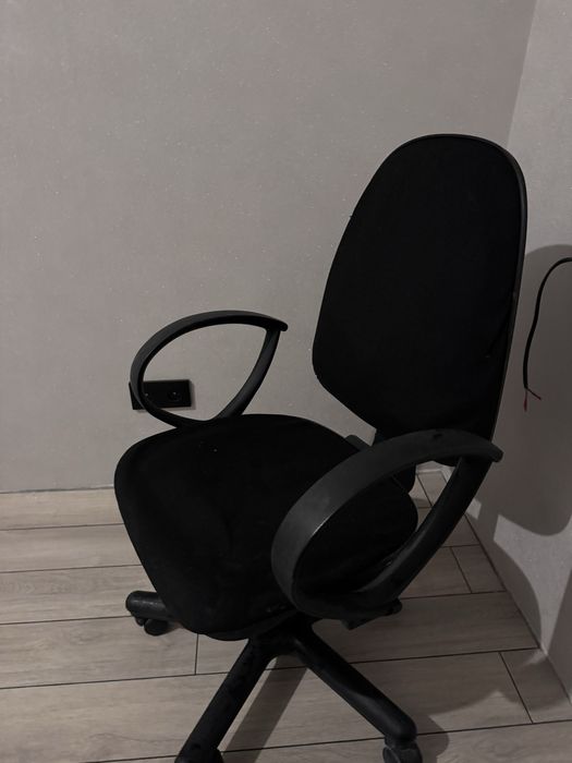 Офисный стул компьютерный kreslo Ofisniy