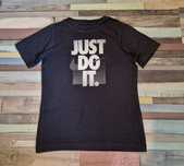 Тениска Nike 128-134 см. S
