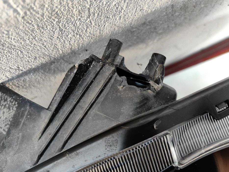 Оригинален фар Сузуки  Suzuki SX4 S-Cross Full Led