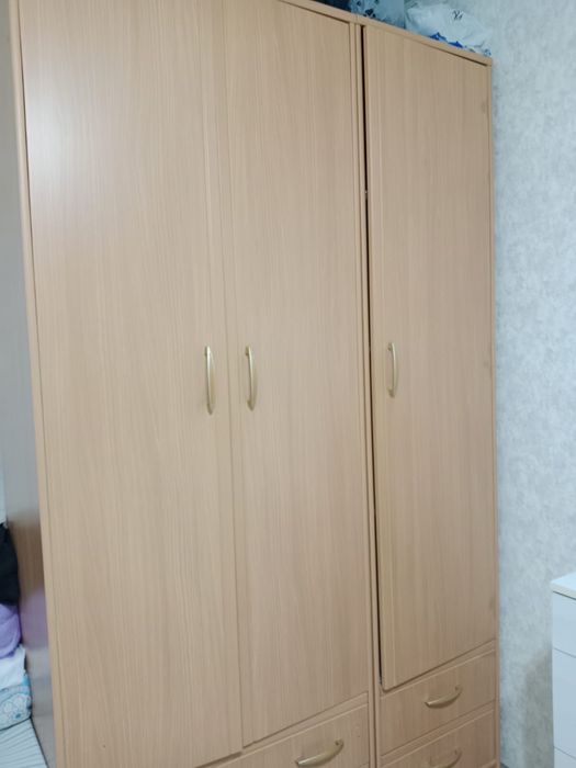 Шкаф для спальний