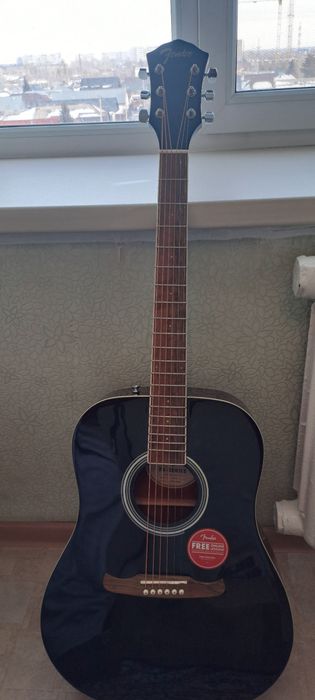 Гитара Fender dreadnought