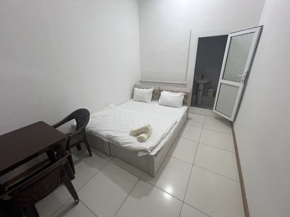 Mehmonxona Bez zaks METRO PUSHKIN Iso Hotel 24/7