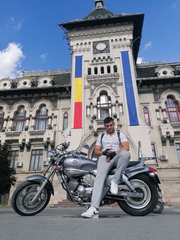 Vând Kymco Venox 250cc