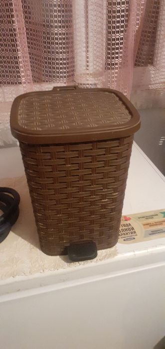 Ведро с педалью  .