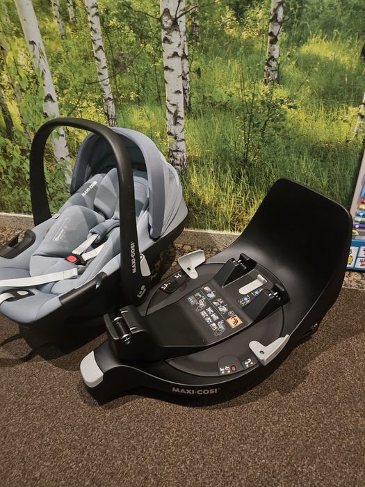 Maxi Cosi Pebble 360 i-size, 0-13 kg. + База Maxi Cosi Familyfix 360