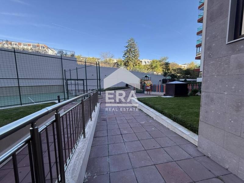 Двустаен обзаведен апартамент в жк Бриз град Варна