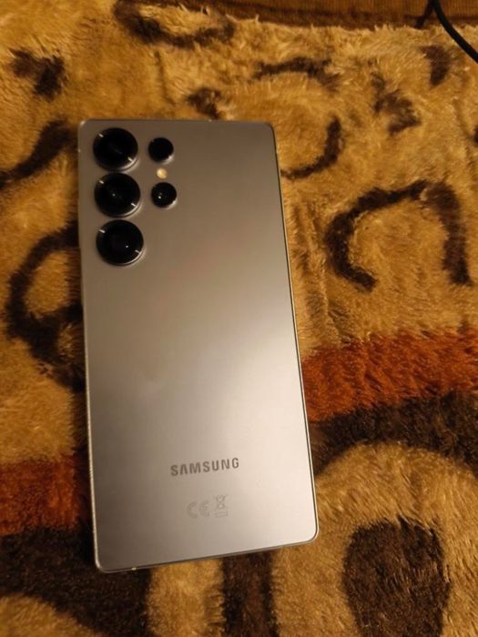 Vand Samsung S25 Ultra