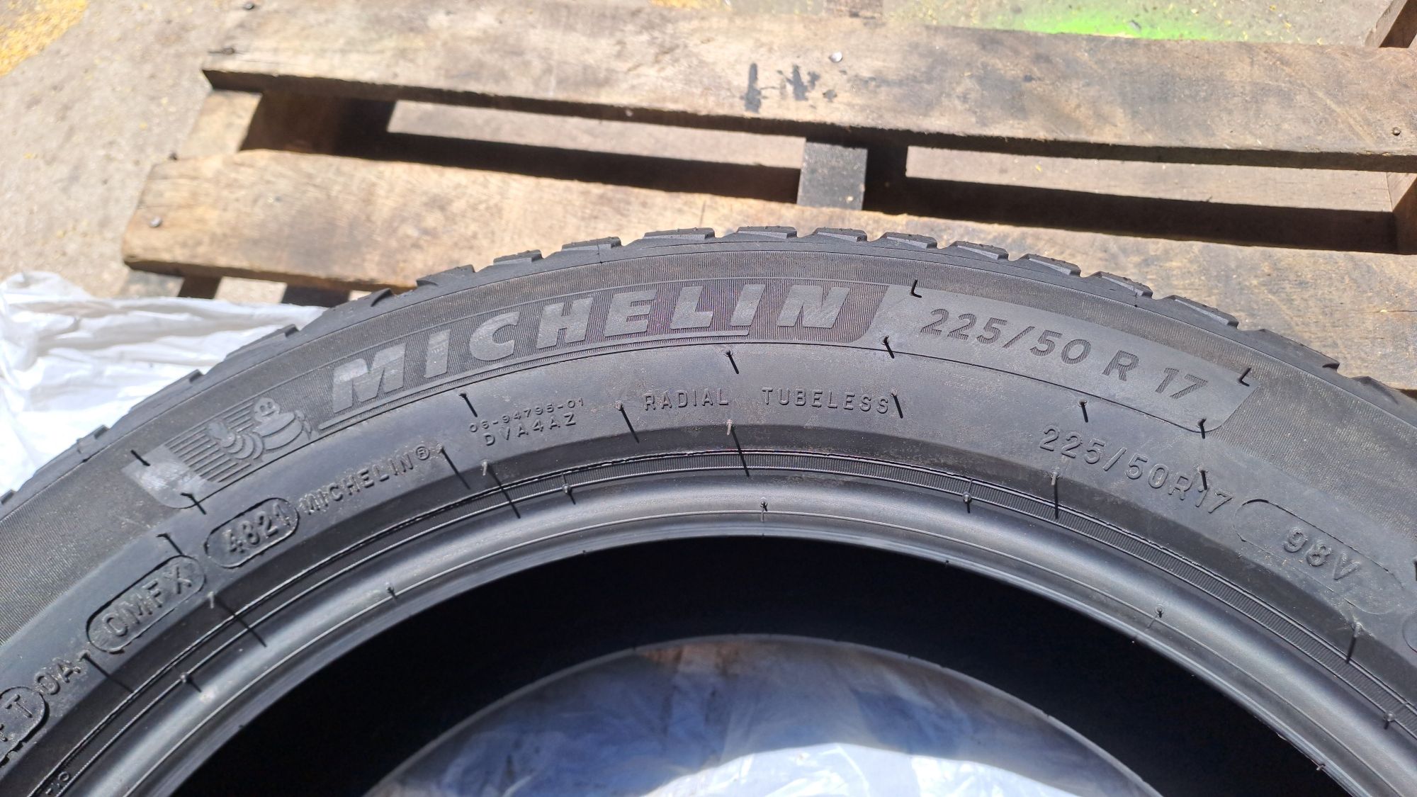 1бр. Нова Всесезонна 225/50/17 Michelin Cross Climate 2