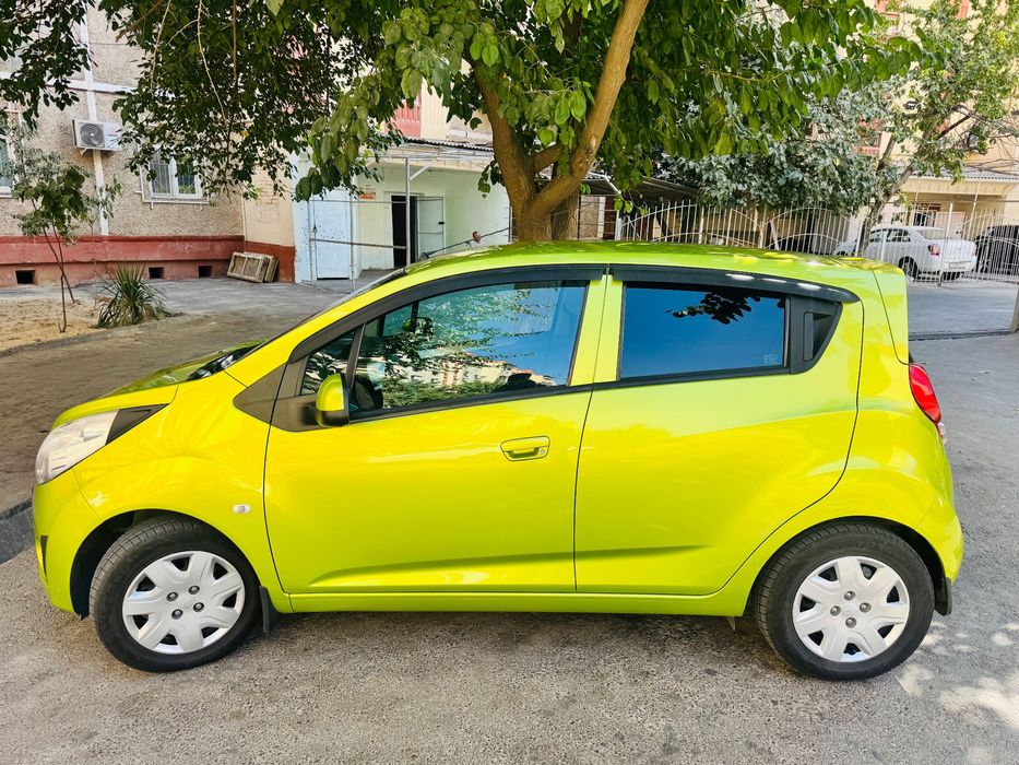 Spark salatviy 3-pazitsiya M/T Mexanika gaz