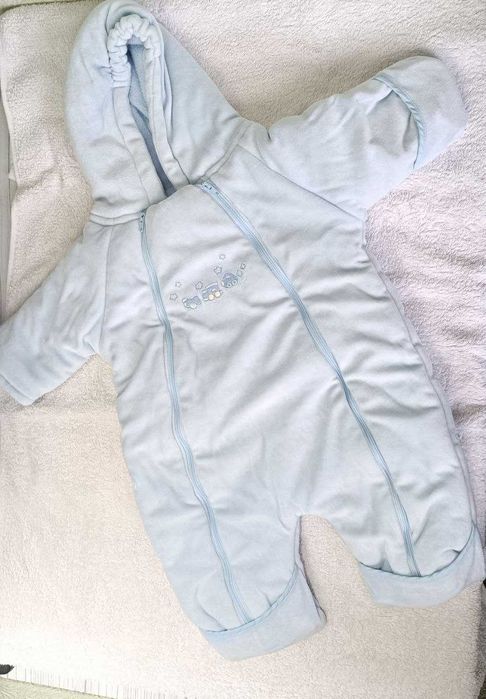 комбинезон на 6 мес,размер 9М