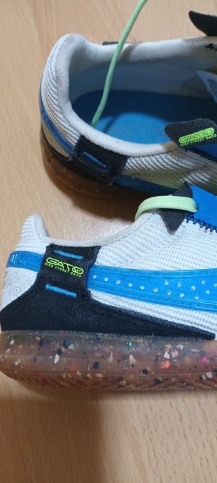 Детски футболни обувки