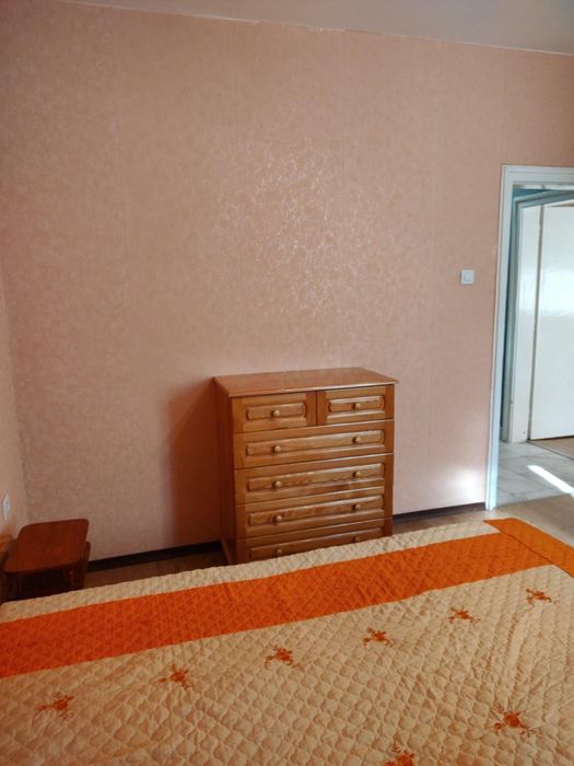 Дава се под наем Тристаен апартамент в Пловдив, Кършияка - 130 кв.м за 510 € - Снимка #8