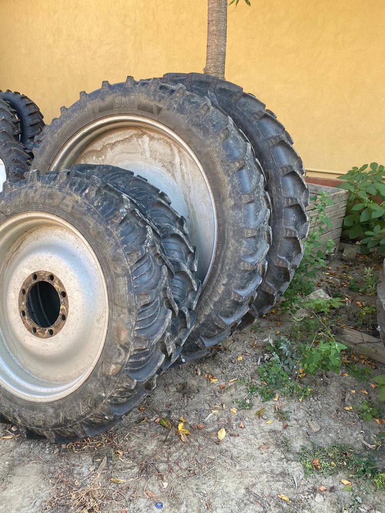 Roti inguste tractor roti tehnologice agricole semanat prasit ierbicid