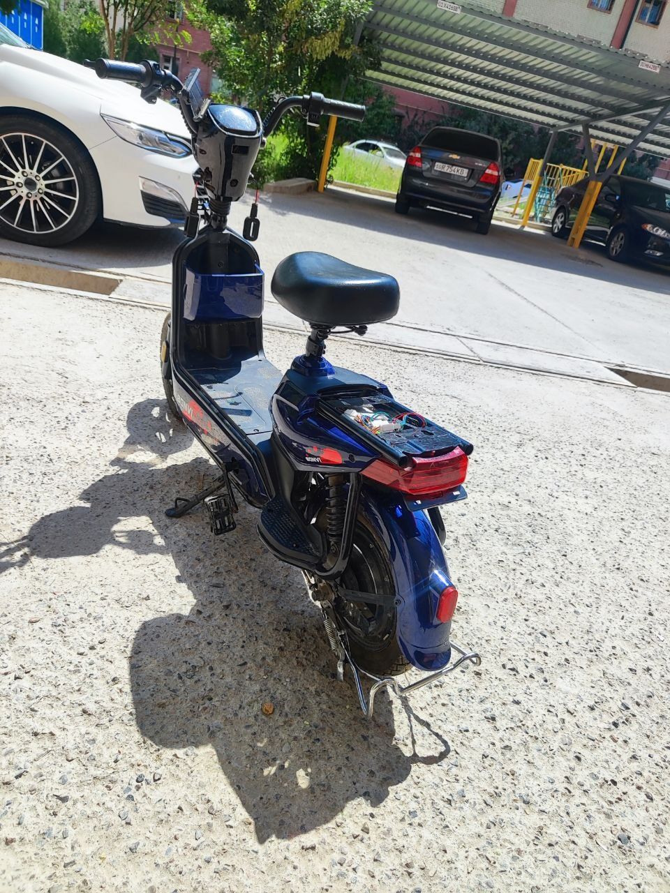 Elektro skuter 48V/20ah yangi