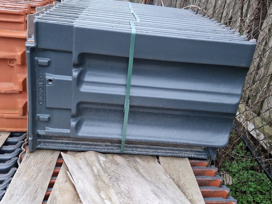 Tigla ceramica 1/1 Creaton Rapido, ardezie angoba, 32.5x50 cm
angoba,