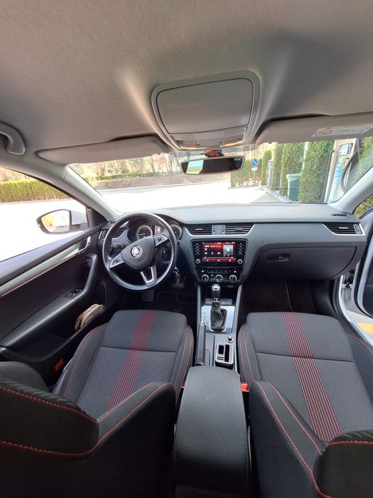 Skoda Octavia III 1.6 DSG STYLE