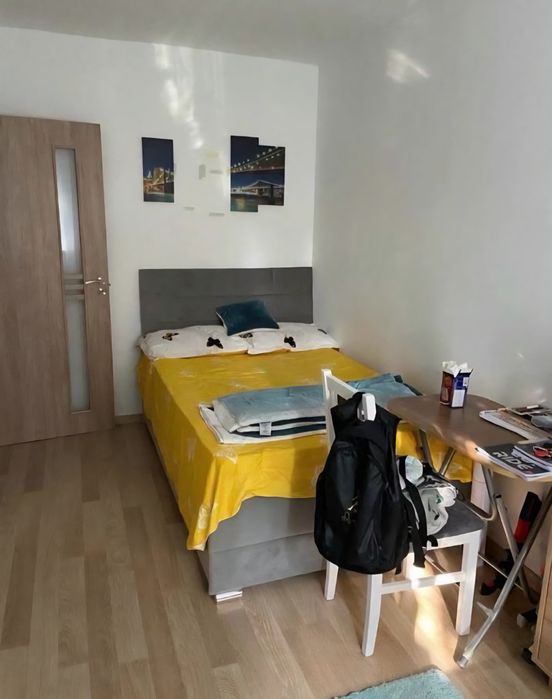 Apartament 3camere Craiovita p/4 cu centrala, mobilat
