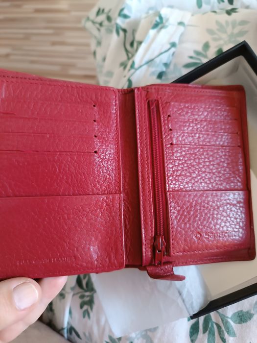 Furla,Guess,Ted Baker,Moschino,Samsonite оригинални чанти и портфейли