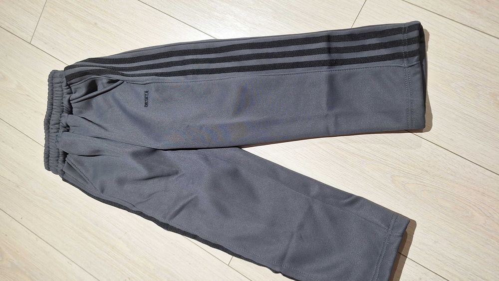 Новые детские спортивны на флисе