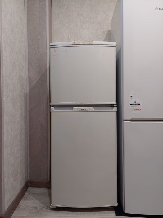 Холодильник бирюса