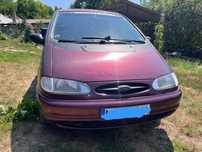 Vând Ford Galaxy