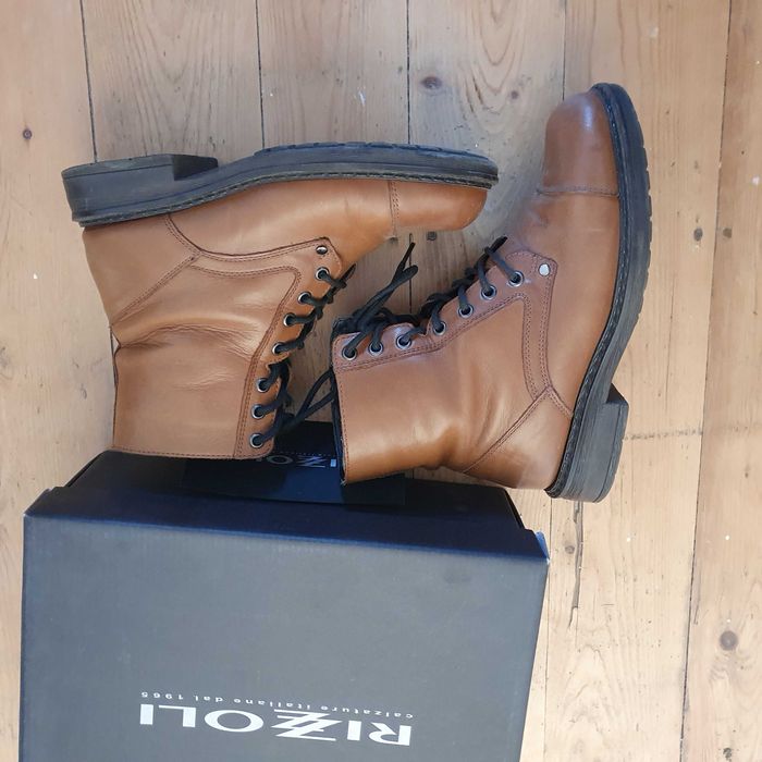 Ghete Rizzoli piele naturala transport gratuit curier