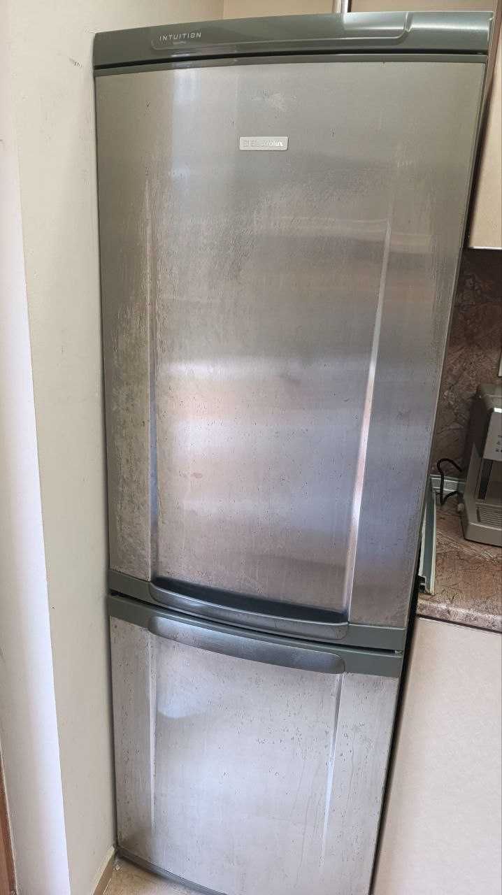 Хладилник Electrolux Intuition