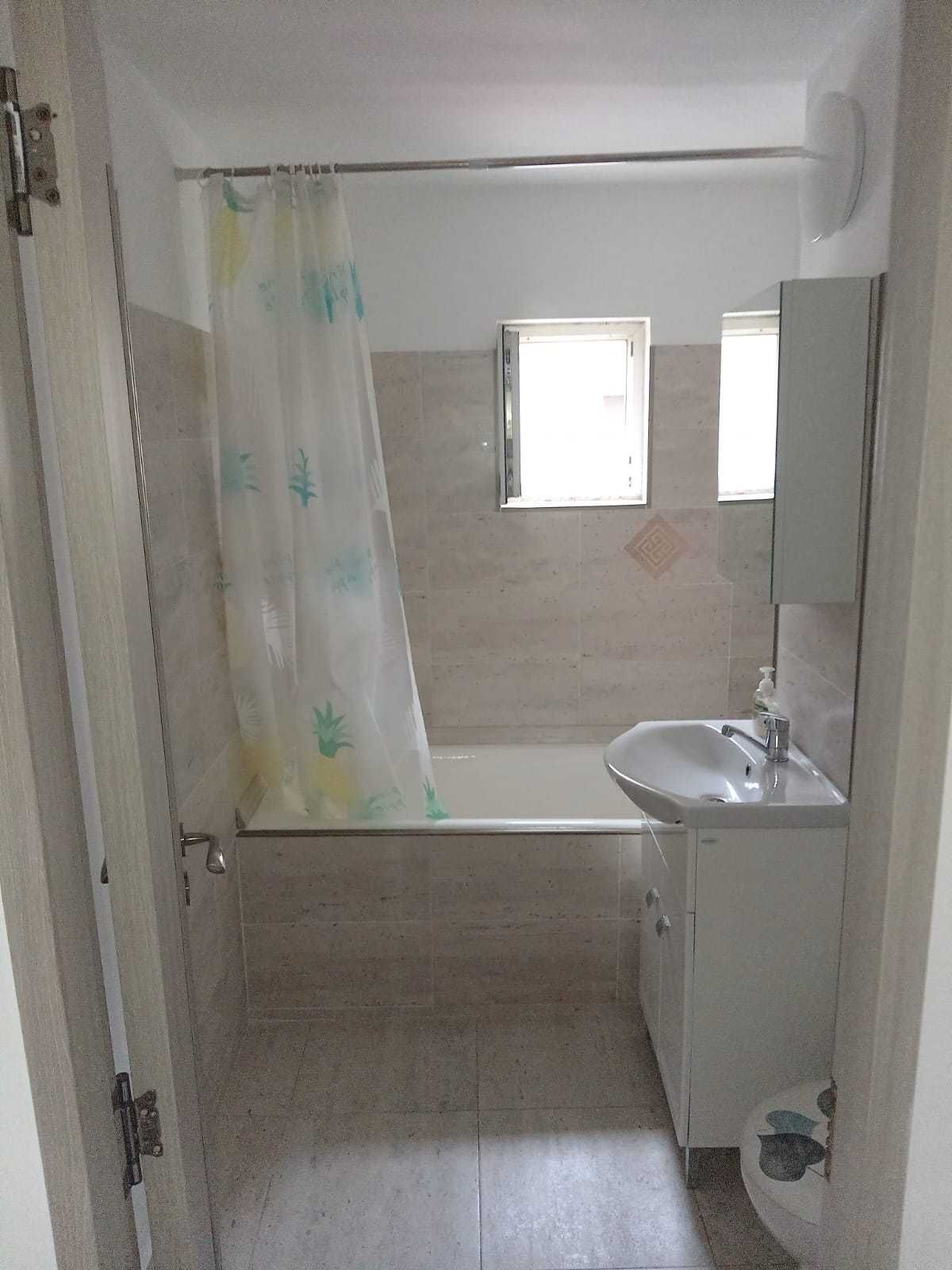 De vanzare apartament