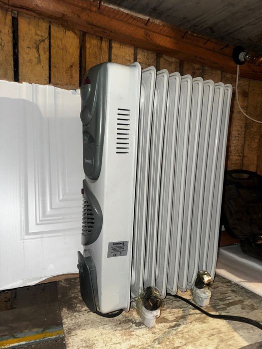 Продается Радиатор