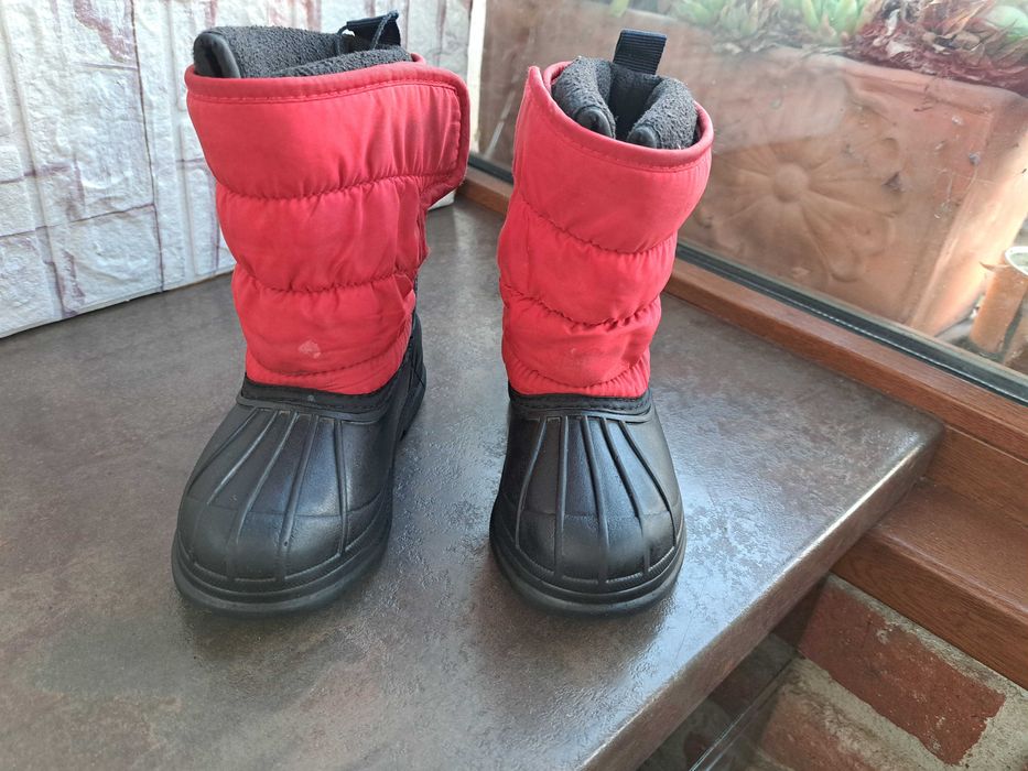 детски ботуши,зимни обувки,боти,апрески,U.S. Polo номер23,5 за момче,