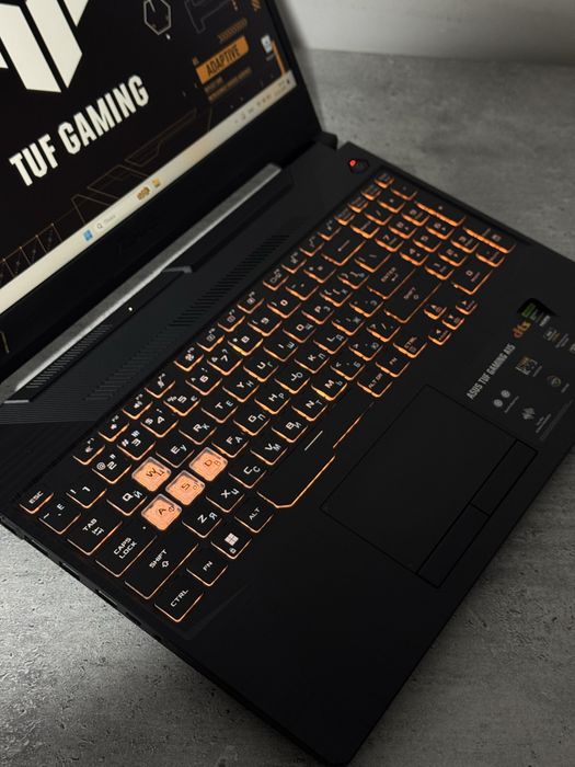Kuchli Igrovoy noutbuk Asus TUF A15