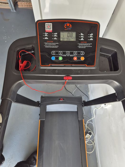 Banda de alergat BodyFit A1001 – ca nouă, nefolosită