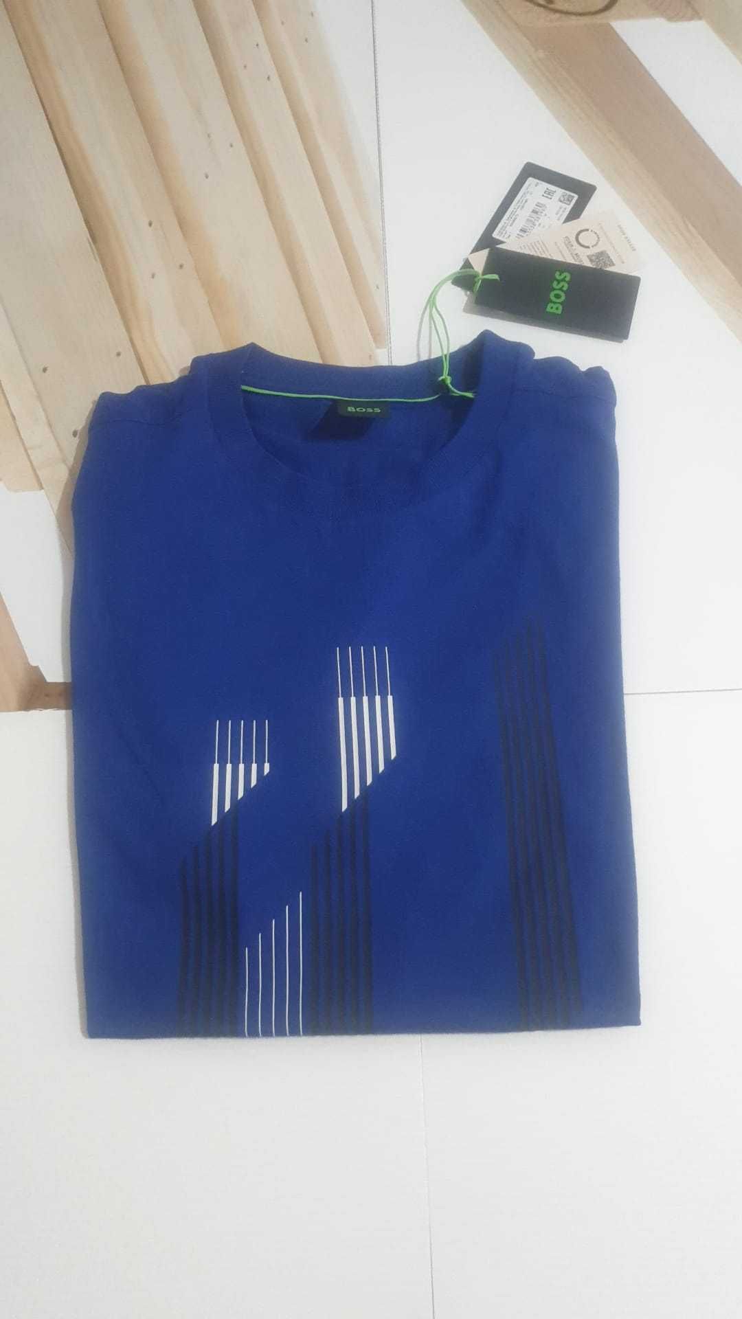 Vand tricou barbati Hugo Boss masura S si M original nou cu eticheta.