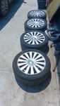 Jante cu anvelope 235/45R17 Vw Golf 6