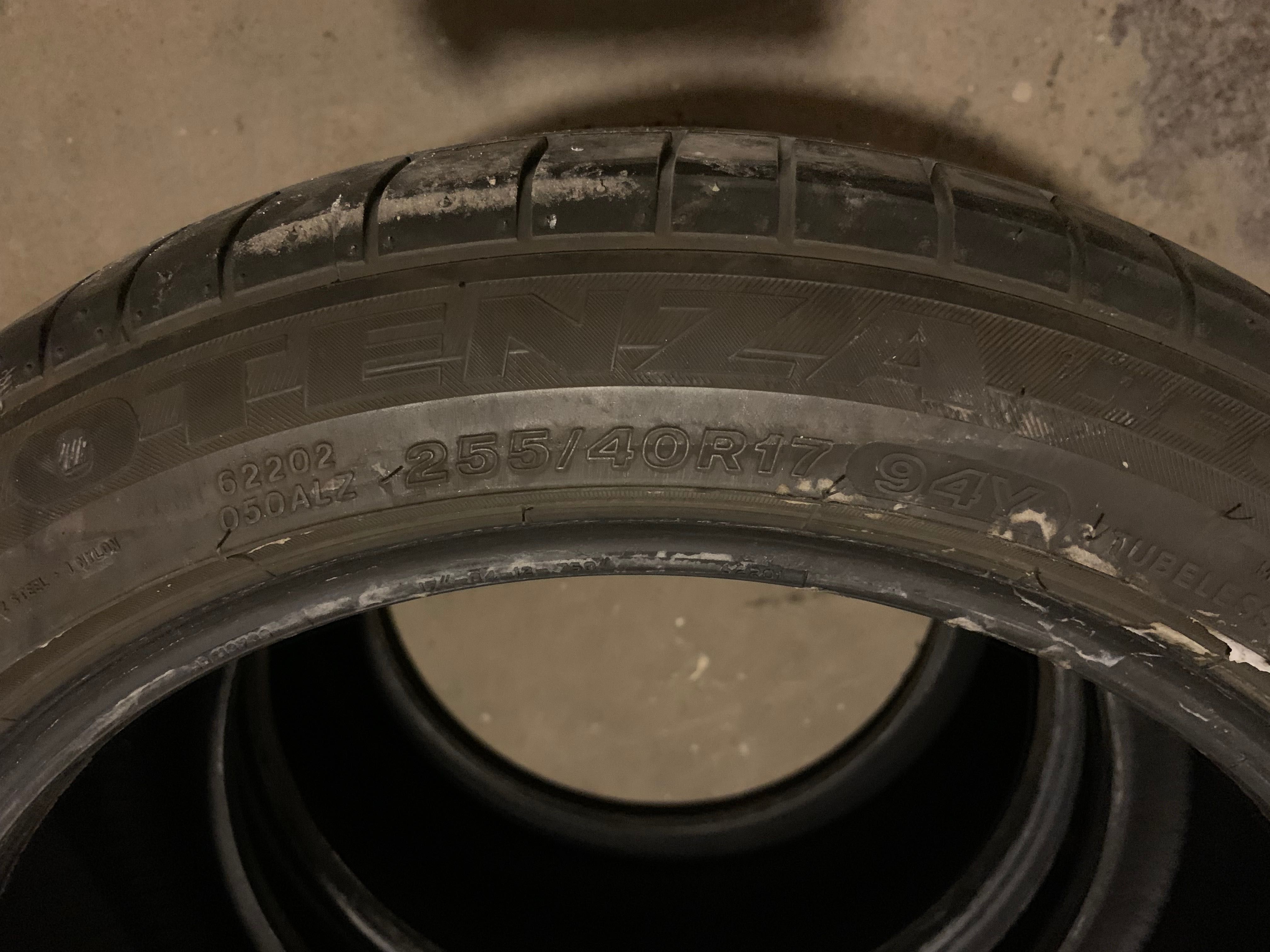 Гуми  255 40 17  Bridgestone potenza