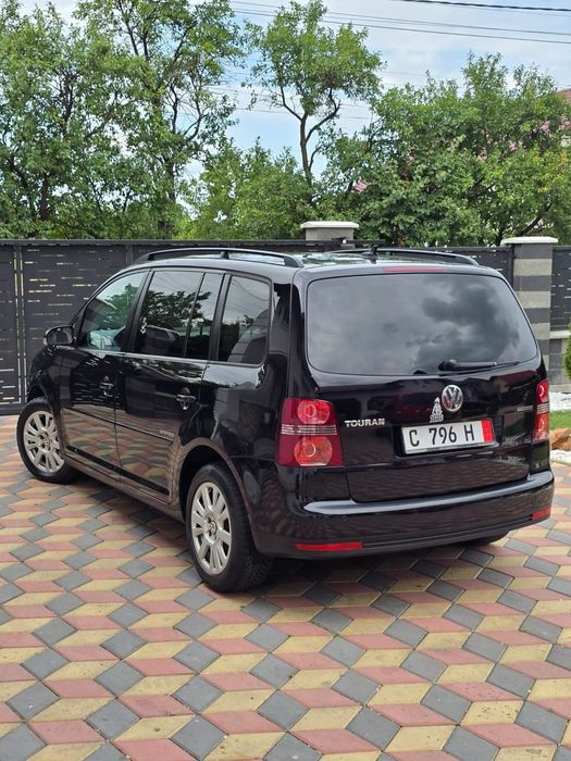 Volkswagen Touran model United 1.9 Diesel Bluemotion