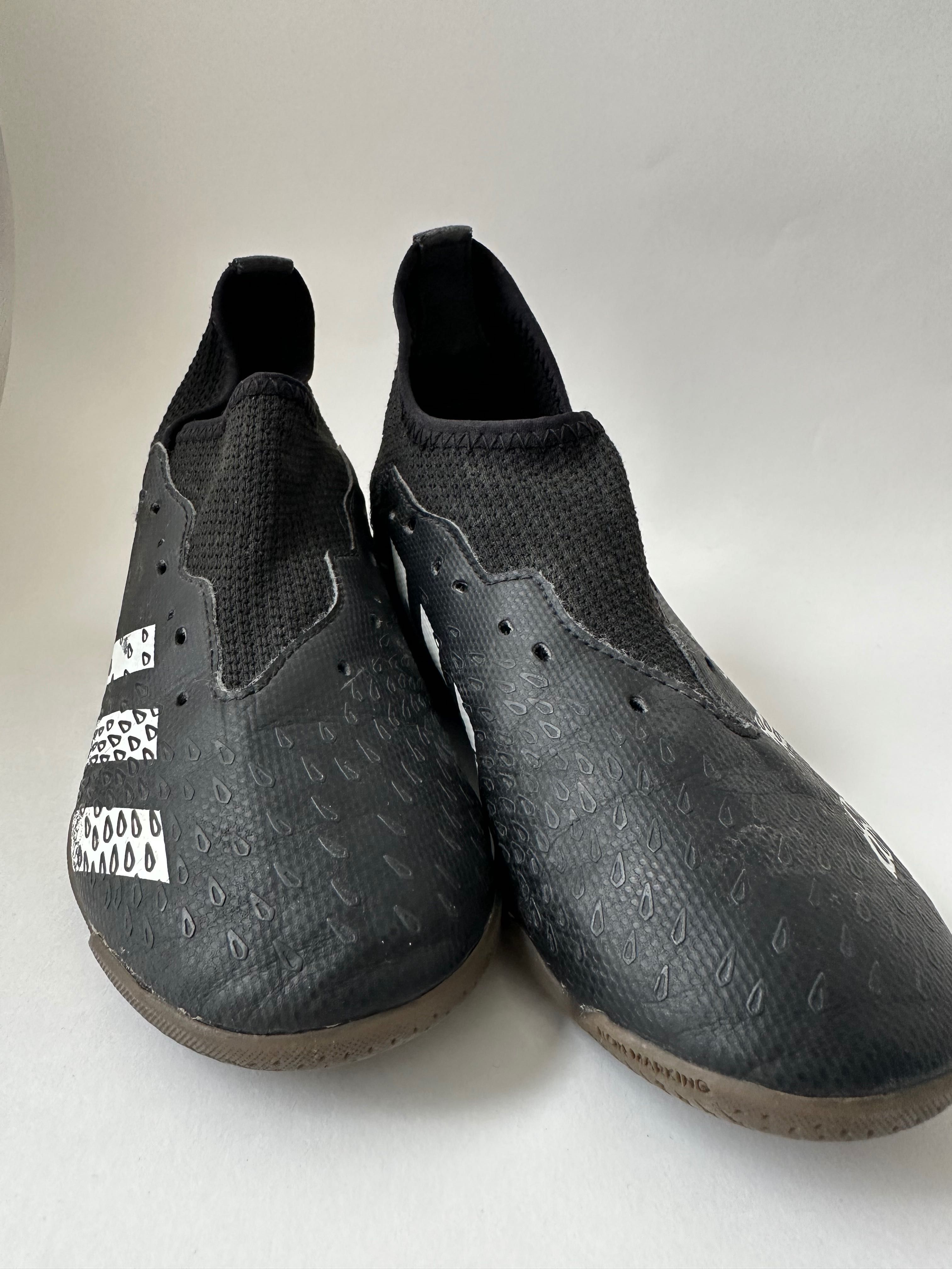Футзалки adidas predator, обувь для футбола