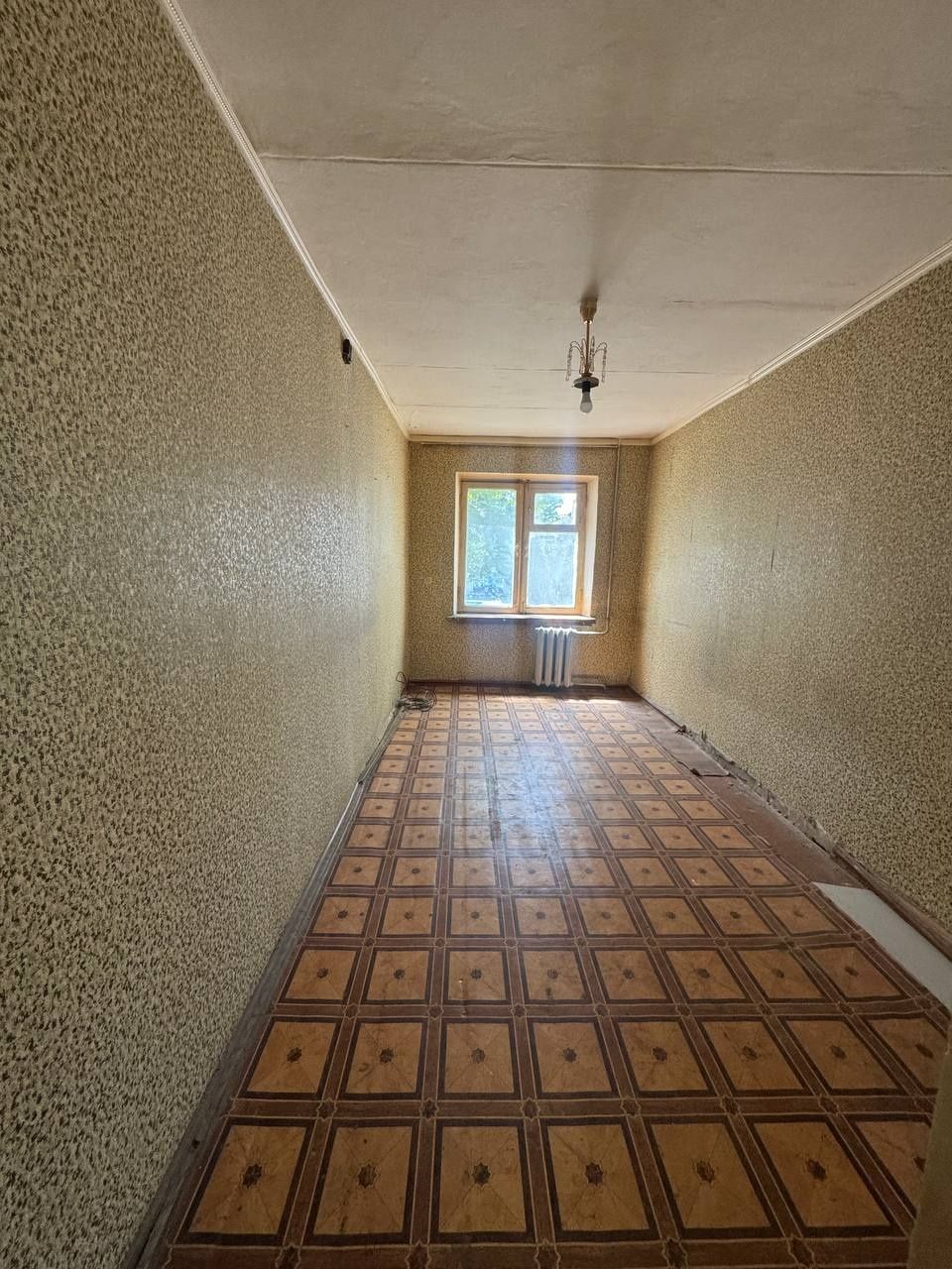 ТТЗ-1 Базар 2/2/4 Балкон 2.6 Продается Квартира
