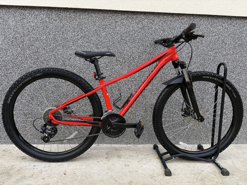 Specialized Pitch 27.5” – алуминиев планински велосипед, ОТЛИЧЕН