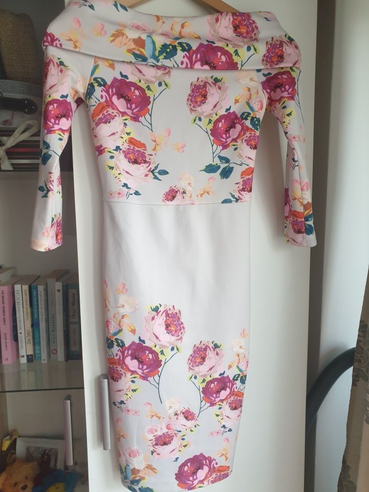 Rochie ocazie Asos cu imprimeu floral superb