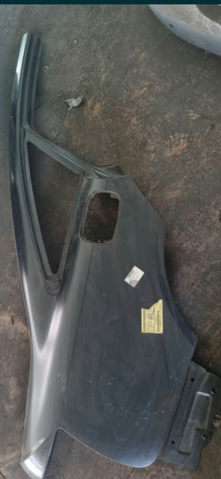 Aripa dreapta spate AUDI A6 4F noua, originala