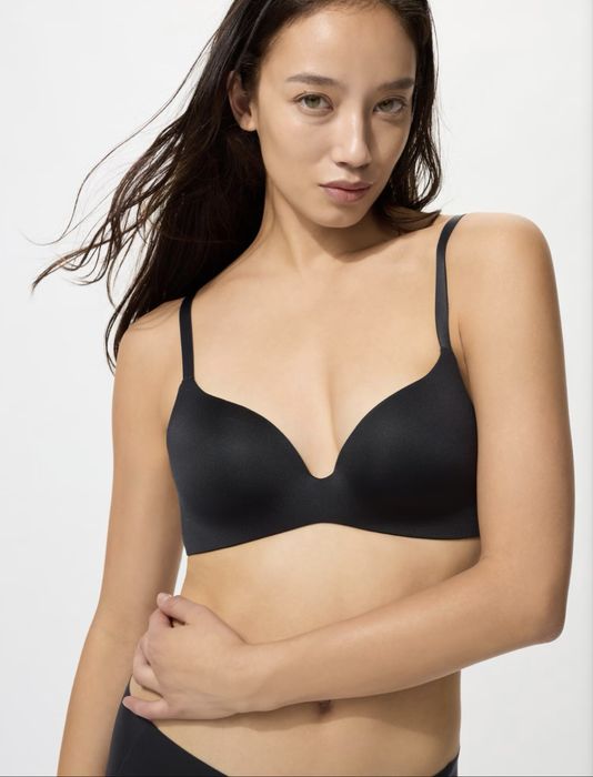 Бюстгальтер Uniqlo