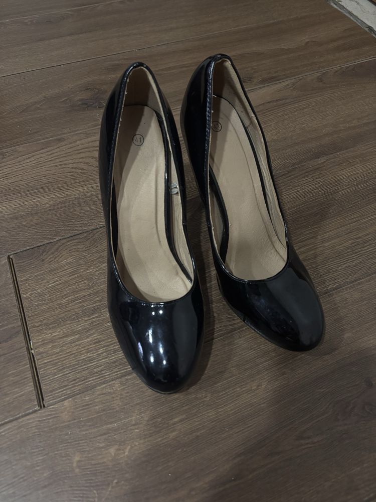 Токчета Zara, Stradivarius, Tendenz