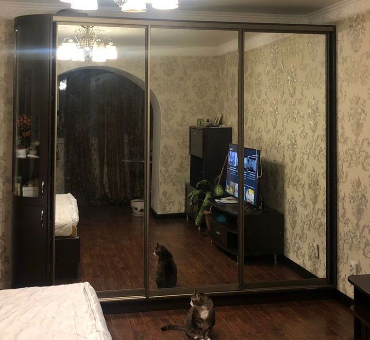 Продаю шкаф купе