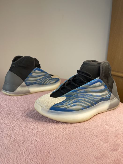 Yezzy Quantum 100% original